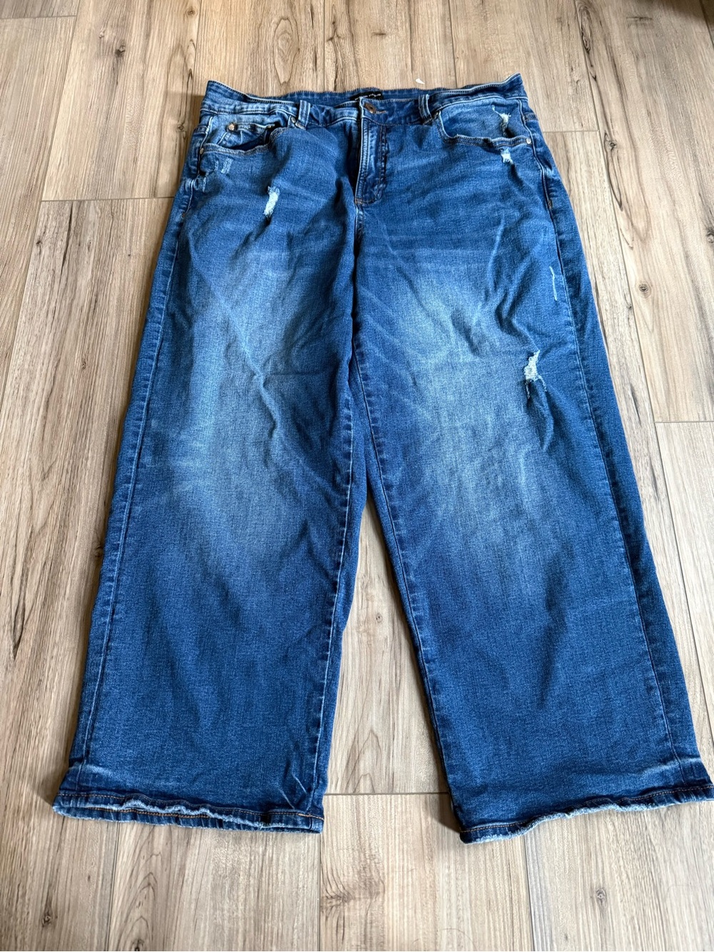 Universal Standard Women's Distressed Wide-Leg Jeans Cropped Fit Size 12